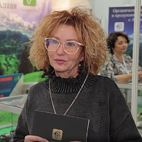 Анжелика Матвеенкова, официальный представитель завода «Сашера-Мед»